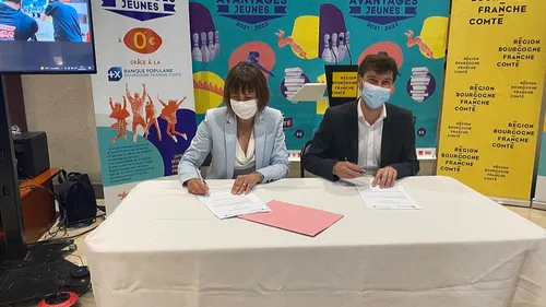 La e-carte avantages jeunes utilisable dès ce mercredi 